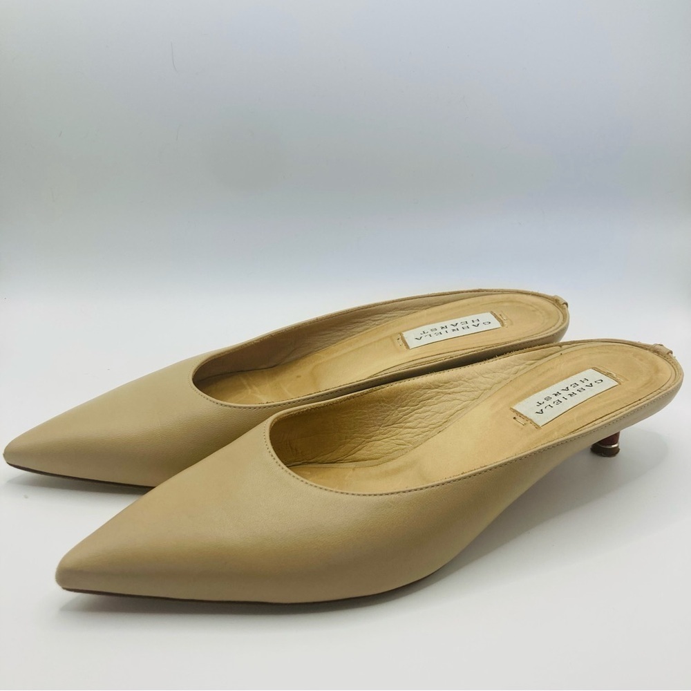 Gabriela Hearst tan leather pointed toe kitten heels mule pumps. Size 38 US 8